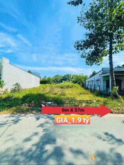 Bán lô đất (348m2 Giá 1,9 tỷ có 290m2 thổ) đối diện bệnh viện củ chi.