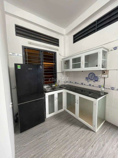 BÁN CHUNG CƯ A9, NGUYỄN XÍ BÌNH THẠNH, dt 61m, 2pn