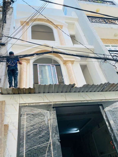 Bán Nhà mới xây hẽm 413 Lê Văn Quới.