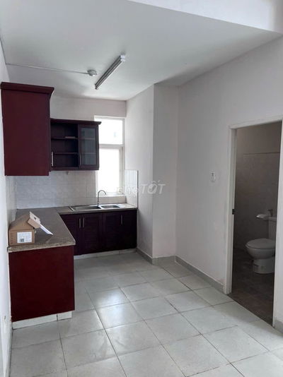 Bán căn hộ Phú Mỹ Thuận, 194m2 - 4PN-3WC, Giá 3 tỷ 300