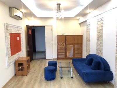 Cho Thuê Căn hộ Central Garden Quận 1, Dt : 78 m2, 2PN,12 tr/th,
