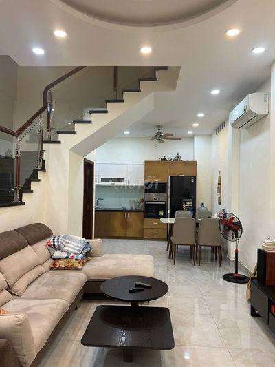 CHO THUÊ NHÀ HXH ĐẶNG VĂN NGỮ Full Nội Thất🏡4,5x10m - 3PN-3WC