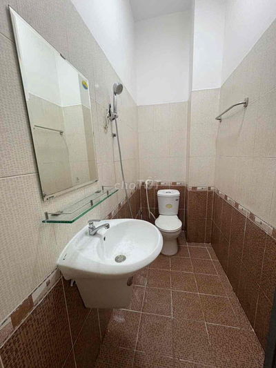 Hẻm thông xe hơi Vườn Lài 4x11.2, 2 lầu, 6.8 tỷ