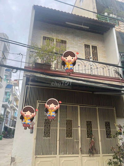 Nhà nguyên căn góc dt 4❌12 trệt 1 lầu đúc 2pn kín 1pn hở 2wc hẻm ô tô