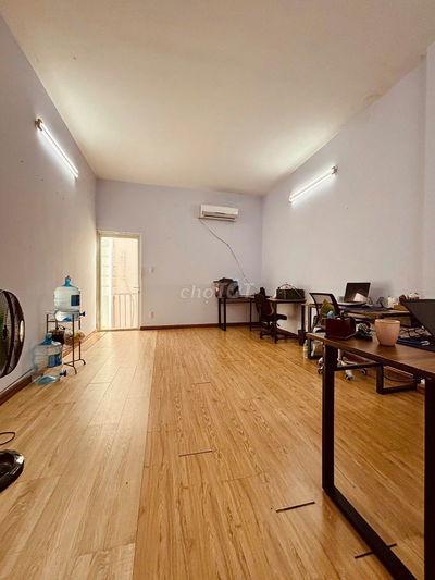 CHO THUÊ VĂN PHÒNG 30m2  TRUNG TÂM QUẬN TÂN BÌNH