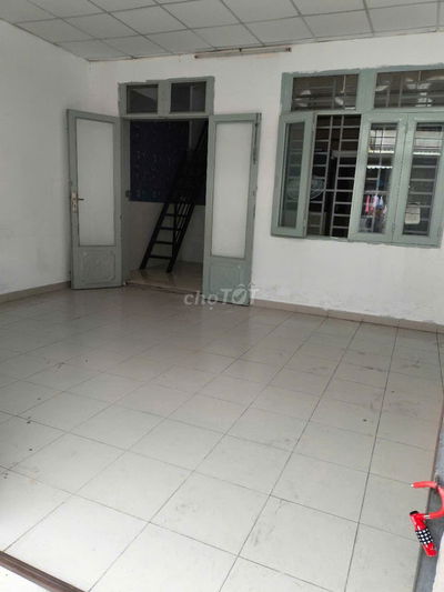 NHÀ 2 MẶT TIỀN HẺM OTO THÔNG - DIỆN TÍCH LỚN PHÙ HỢP LÀM CHDV.