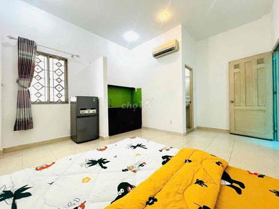 Phòng Full Nội Thất - Free Xe - An Ninh Ngay Quận 6