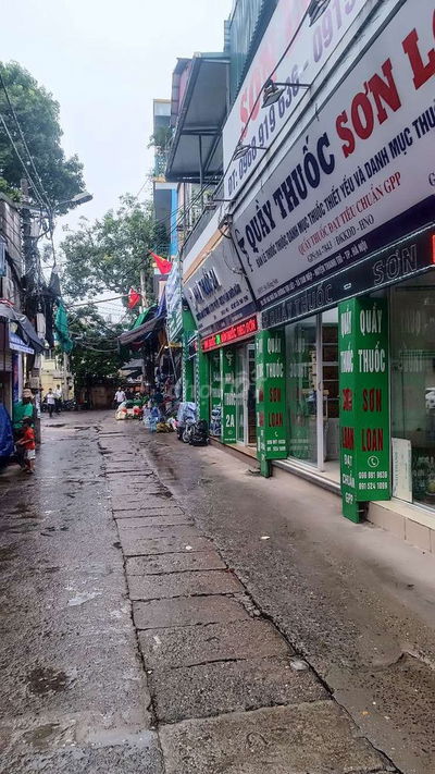 Cần bán mảnh đất 60/71 M2 ô tô đỗ cửa gần chợ gần BV