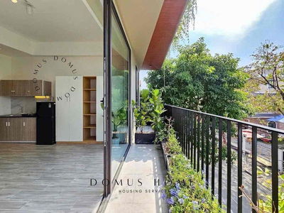 BAN CÔNG SIÊU TO BỰ - 36m2 - NGAY GẦN LOTTE