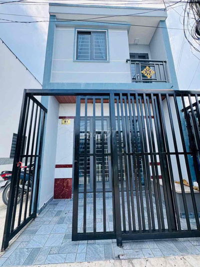 Bán nhà mặt tiền đường kinh danh buôn bán