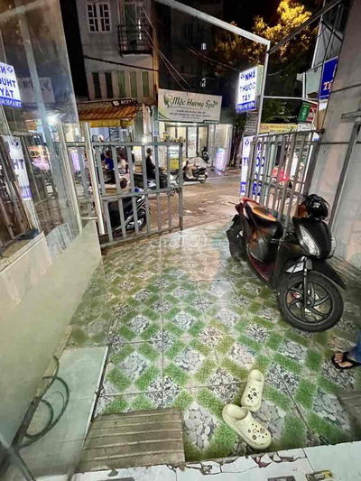 Bán gấp nhà mặt tiền Bùi Quang Là 2 tầng, 4.2 x 26 chỉ 9.x tỷ