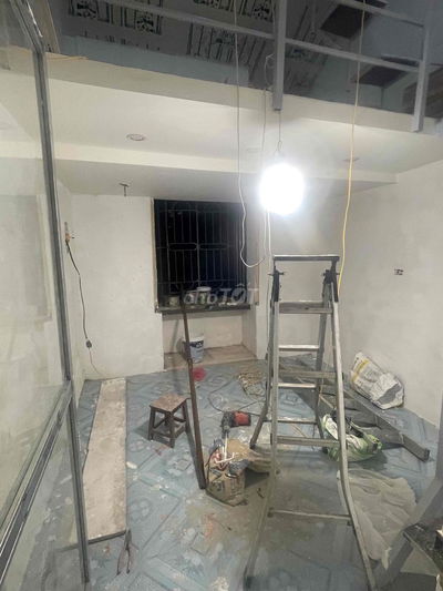 TẬP THỂ MAY MƯỜI TẦNG 3 - SDCC 10m2 lô góc