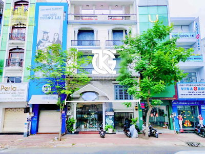 ❇️❇️ Cho Thuê Nhà Mặt Tiền: 330-332 Cao Thắng - Quận 10 - 8.6x17m, 5L