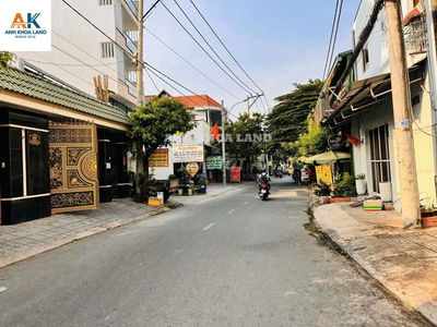 Bán gấp đất mặt tiền đường số 7 phường Linh Tây. 78m2. Sát P.V. Đồng