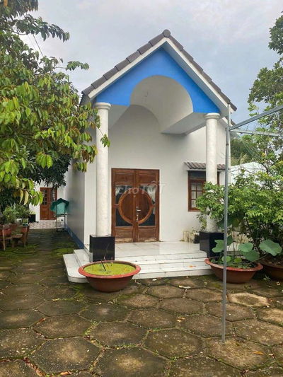 Nhà vườn Bình Chánh 200m2, mặt tiền nhựa, SHR chỉ 780 Triệu