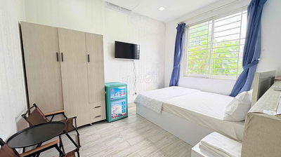 STUDIO CỬA SỔ LỚN VIEW BITEXCO FULL NỘI THẤT THANG MÁY NGAY BẾN THÀNH