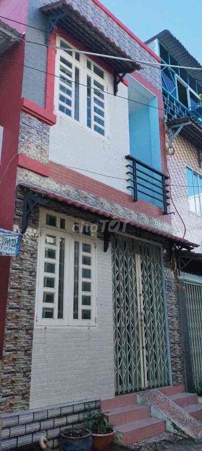 cho thuê nhà nguyên căn hẽm xe hơi 2pn