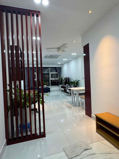 Bán gấp căn hộ 2PN 105m2 Lacasa Q7 - Full nội thất đã có sổ hồng