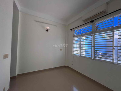 Cho thuê 2 phòng trống, khu dân cư an ninh, làm việc chính chủ