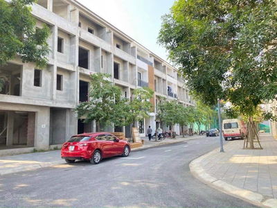 Bán biệt thự Ecopark đẹp xuất sắc, 80m2, 4PN, 4WC, hướng ĐN