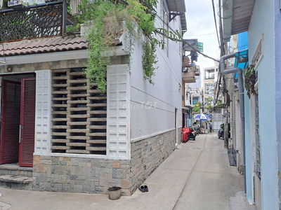 LÔ GÓC GẦN MẶT TIỀN,NHÀ NGUYỄN TRỌNG TUYỂN 50m²,NHỈNH 8T