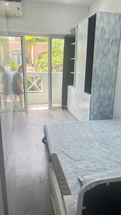 căn hộ 2 phòng ngủ có ban công thoáng ở gia đình hoặc 3-5 người