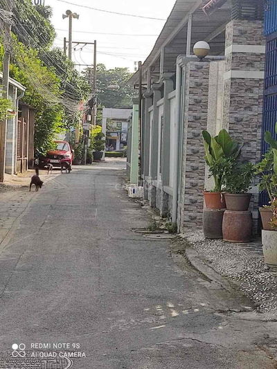 Đất kinh doanh gần chợ gần siêu thị !