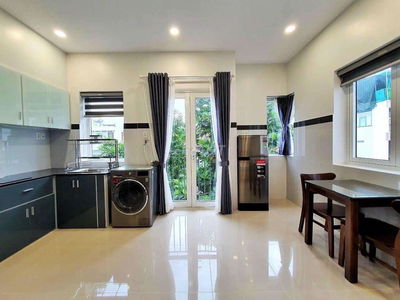 Căn Hộ Siêu Xinh, Siêu Thoáng - Full NT, Máy Giặt Riêng - Gần Cầu SG