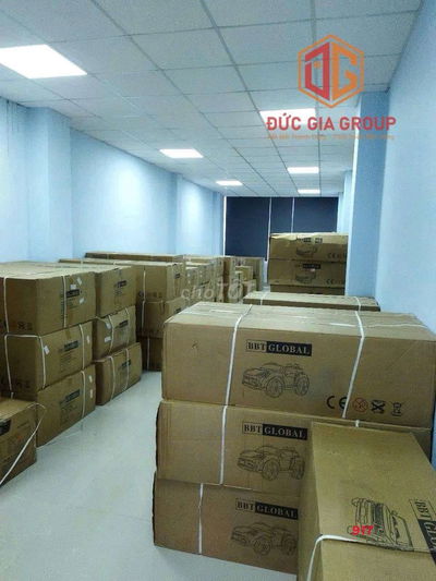 Cho thuê nhà 1T5L có thang máy đường Phạm Văn Thuận giá chỉ 30tr/tháng
