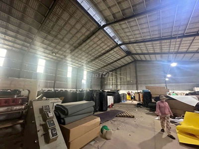 Cho thuê xưởng Thuận An 600m sẵn Văn phòng 3fa sản xuất