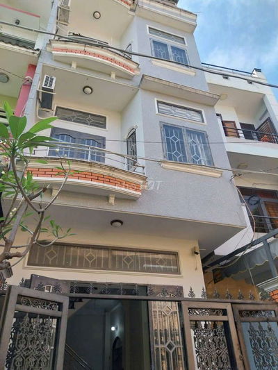 Cho thuê phòng có máy lạnh giờ giấc tự do internet wifi đầy đủ