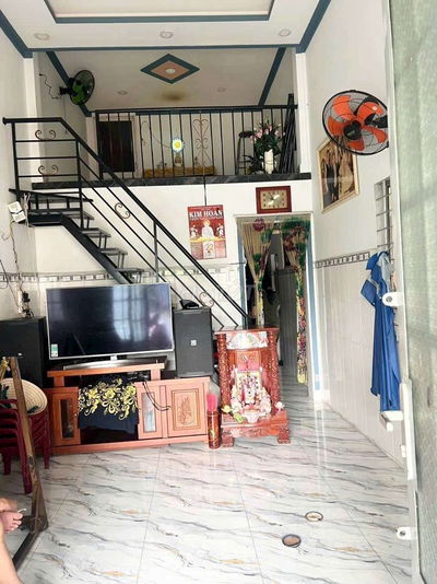 Nhà hẻm rộng 1 Sẹc Tân Hòa Đông 4x10M đúc lửng