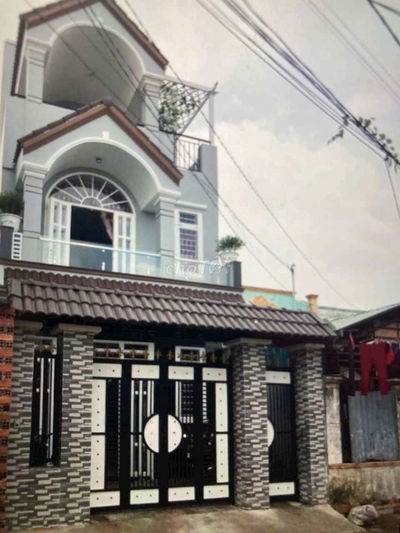 Kệt tiền trả hàng nên bán lỗ  2ty dt 5x20 2 lầu,1/5m binh thành,4ty