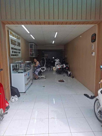 NHÀ MẶT TIỀN KD NGUYỄN TRI PHƯƠNG - chánh nghĩa