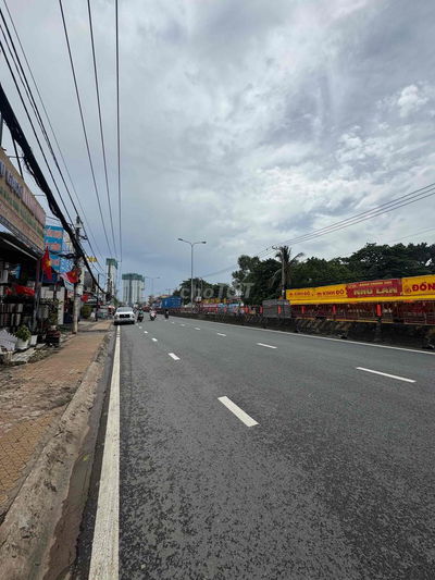 Bán nhà 1 trệt 1 lầu , 2 tỷ 190tr Hẻm Xe Hơi, P.Linh Xuân , Thủ Đức