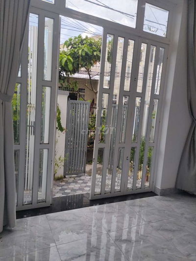 Nhà trệt thổ cư hoàn công 4m x 15m hẻm 4 trần vỉnh khiết