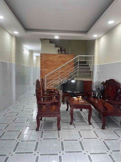 nhà 2 PHÒNG NGỦ 4X15 THÀNH THÁI. HẺM XE HƠI TỚI CỬA
