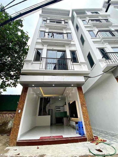 nhà liên mạc ô tô vào nhà