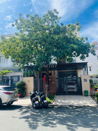 BIỆT THỰ NAM ĐÔ QUẬN 7 CHO THUÊ, 8x18, 3 phòng, full nội thất_65 Triệu