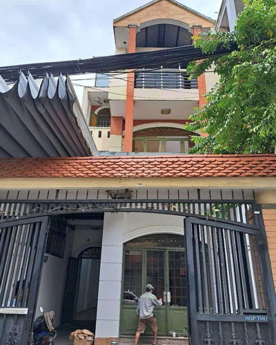 Chính chủ cho thuê nguyên căn quận Tân Bình ngang 6m giá chỉ 31tr