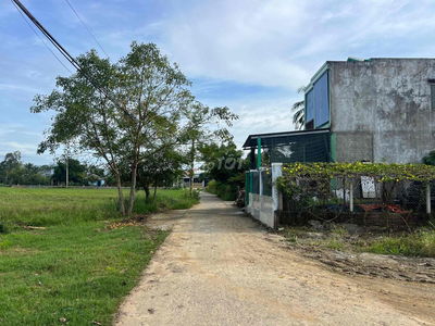 Lô góc 2 mặt tiền Yến Nê Hoà Tiến Đà Nẵng