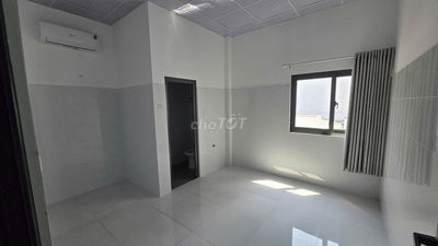 Phòng mới Hoàng Diệu 2 ngã tư TĐ liền kề SPKT, cách Metro 1.7km