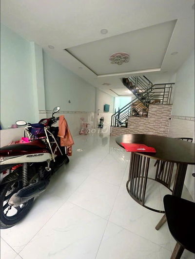 Nhà Đường Cộng Hòa Quận Tân Bình - 2 Tầng - 76m2 - Khu Dân Trí Cao