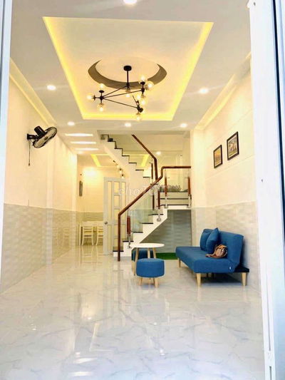 Cần bàn nhà p6 quận GV