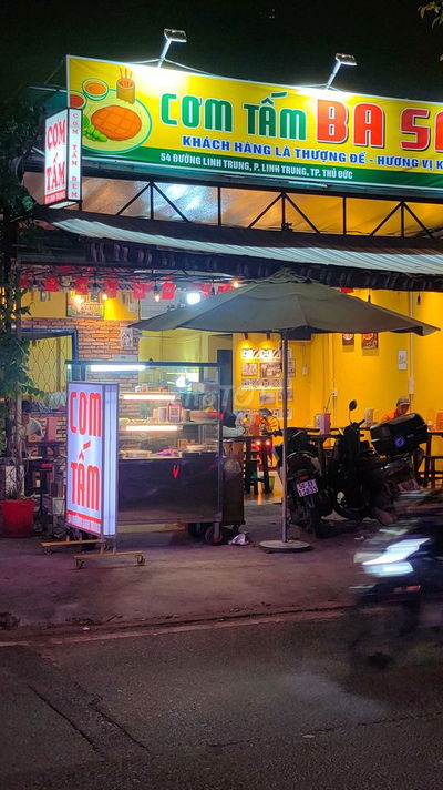 Quán cơm tấm .TP.Thủ Đức + Mặt tiền đường kdc đông đúc