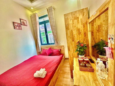 CHO THUÊ KHÁCH SẠN MẶT TIỀN THI SÁCH – GẦN CHỢ ĐÊM ĐÀ LẠT