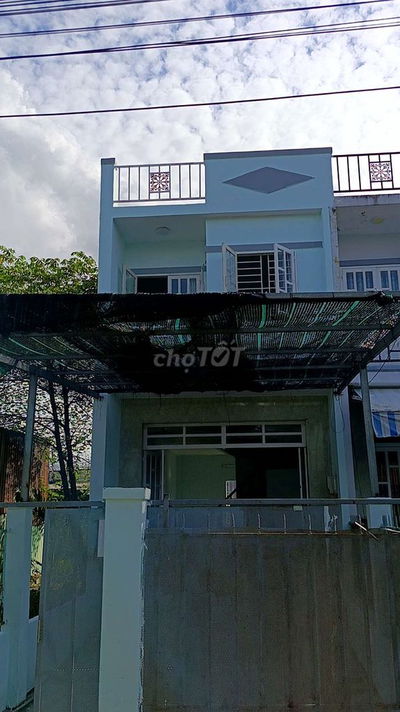 Nhà và Đất
