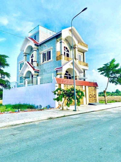 RA NHANH NỀN BIỆT THỰ VIEW HỒ 175m2 (10x17,5m) SỔ HỒNG SẴN GIÁ 3tỷ250