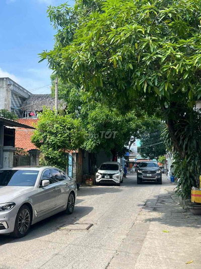 Nhà 4m x 18m 3 lầu 2 mặt tiền hẻm trước sau cách đường Trần Thị Cờ 20m