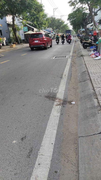 Bán nhà HXH, Nguyễn Bình, 70m2, không quy hoạch, shr, hơn 3 tỷ